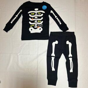 Carter's Boys Size 12 Halloween Black Skeleton Glow in the Dark PJs NWT